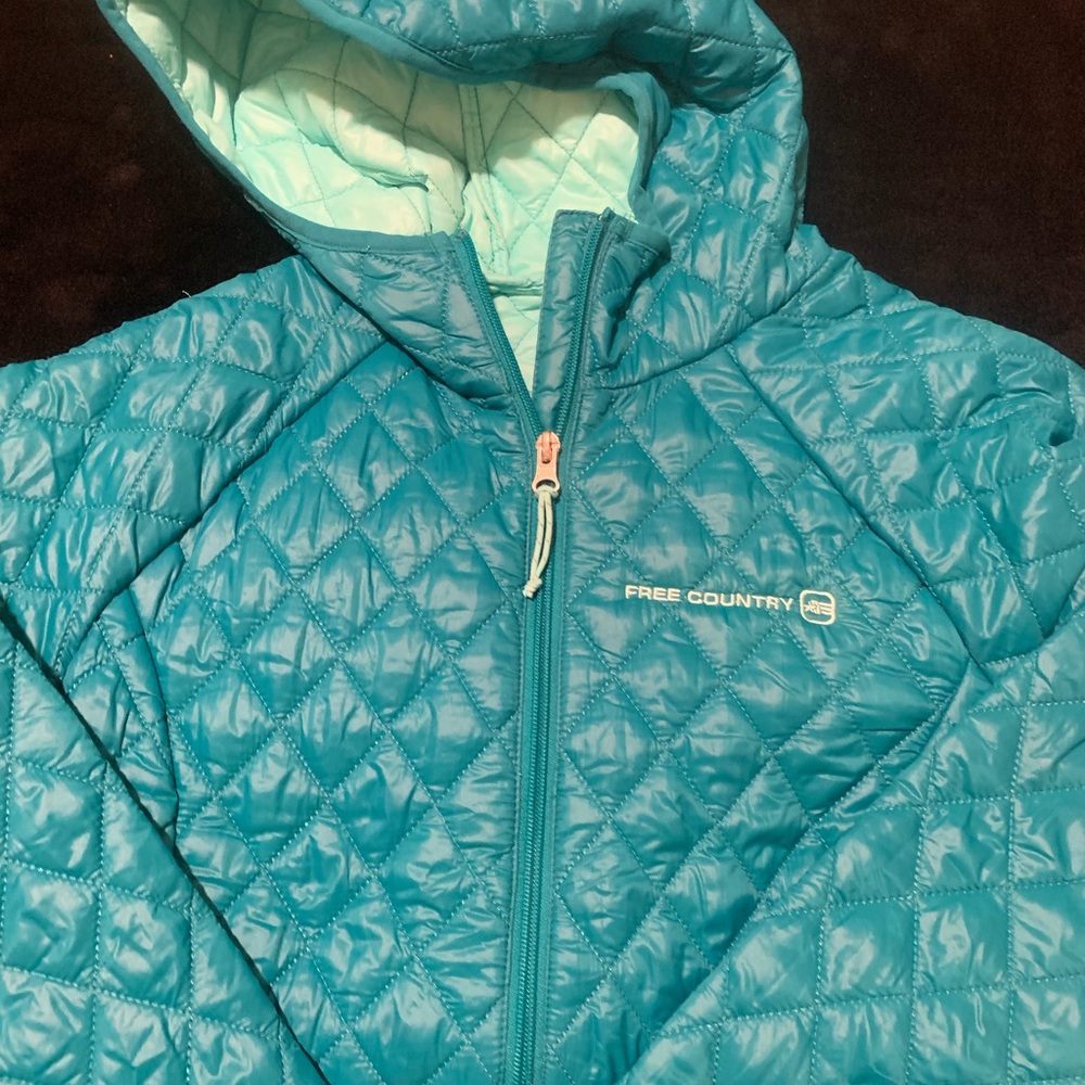 Brand New Free Country Puff Jacket!